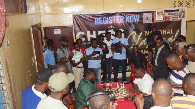 Casses Kuoh in Exhibition Chess Match