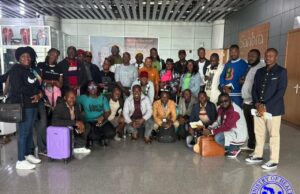 32 Health Practitioners Depart for China