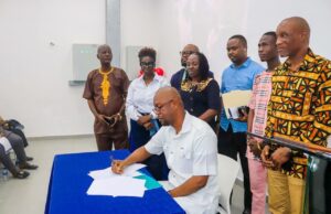 ๐ฃ๐ฎ๐๐ป๐ฒ๐๐๐ถ๐น๐น๐ฒ ๐ฎ๐ป๐ฑ ๐๐ฎ๐บ๐ถ๐น๐๐ผ๐ป ๐ฆ๐ถ๐ด๐ป ๐๐ถ๐๐๐ผ๐ฟ๐ถ๐ฐ ๐ ๐๐ป๐ถ๐ฐ๐ถ๐ฝ๐ฎ๐น ๐ฃ๐ฎ๐ฟ๐๐ป๐ฒ๐ฟ๐๐ต๐ถ๐ฝ