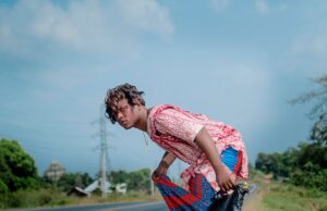 Comedian ‘Mama Liberia’ Gives Boakai His Flowers Over 3‑Year U.S. Visas