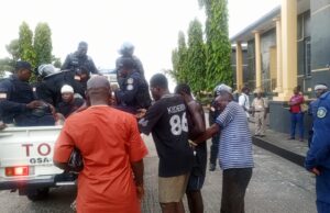 Sixth Judicial Circuit Court Sentences Sixteen to Jail for Obstructing Supreme Court Eviction Order