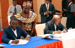 Boakai Leads PMCS Contract Signing, Honors Top-Performing Institutions